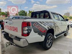 میتسوبیشی L200